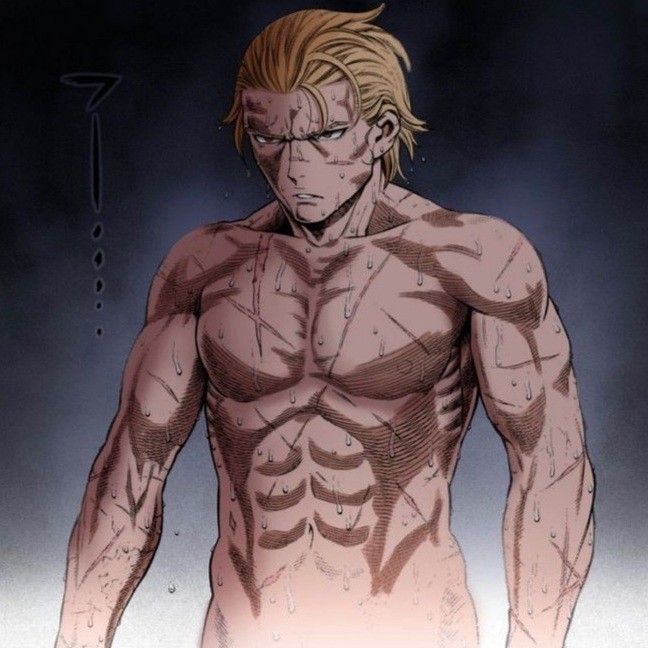 Physique sculpté par un entraînement structuré